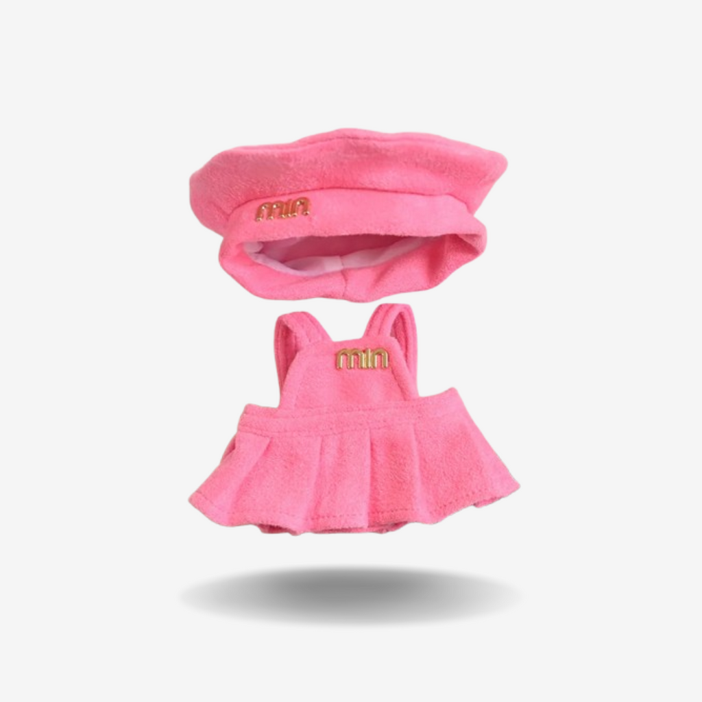 Look MIN – Robe & Chapeau, ensemble en rose pour figurine Labubu, robe délicate et chapeau assorti.